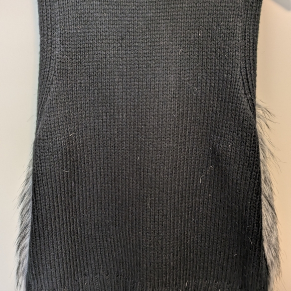 Ariat Emma Black Grey Fur Vest Cardigan Size M - Picture 5 of 7